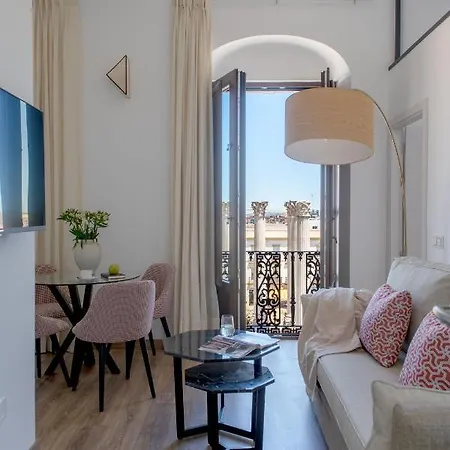 Coliseum Boutique Apartment