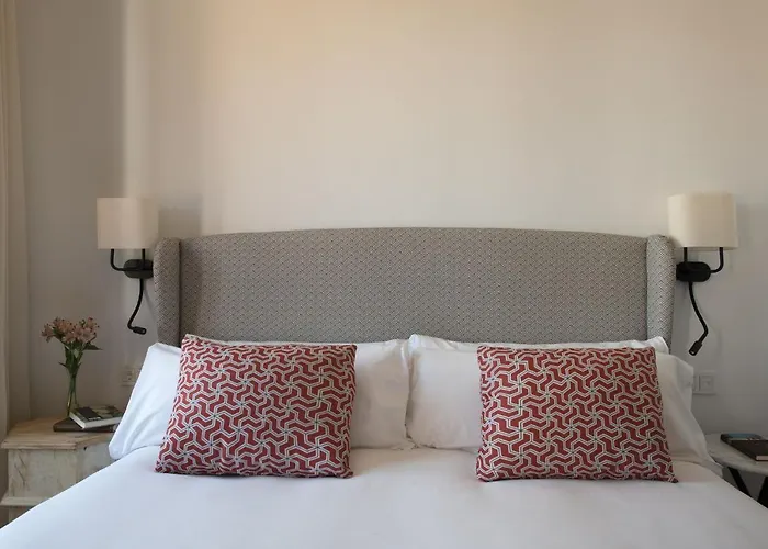 Coliseum Boutique * Кордова